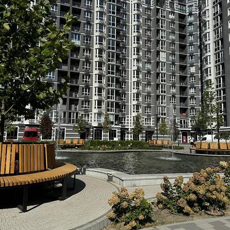 Апартаменти В Жк Гранд Бурже Подобово Bucha Exterior photo